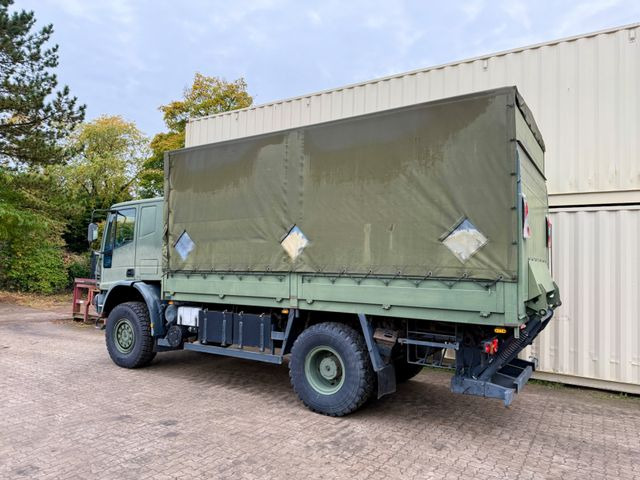 Iveco 140E24 4x4 / Armee / / Camper - Camião de lona: foto 4 Iveco 140E24 4x4 / Armee / / Camper - Camião de lona: foto 4