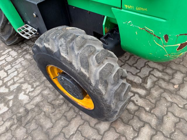 Empilhador a diesel JCB 926 4x4 / 2.600 KG / 1.048 H: foto 15