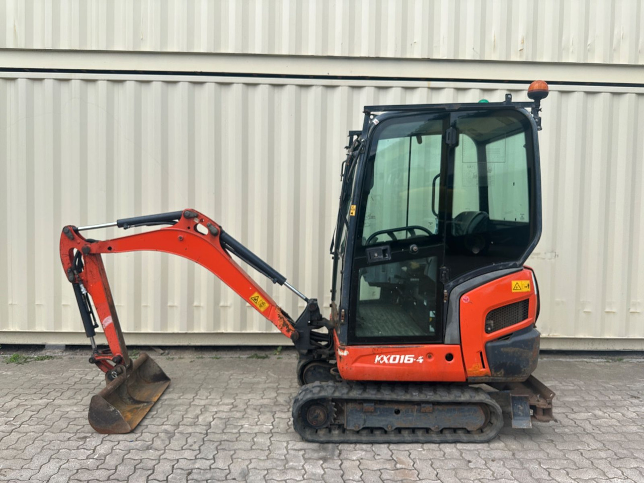 Kubota KX016-4 / Verbr. Laufwerk / BJ 2017 - Mini escavadeira: foto 2 Kubota KX016-4 / Verbr. Laufwerk / BJ 2017 - Mini escavadeira: foto 2