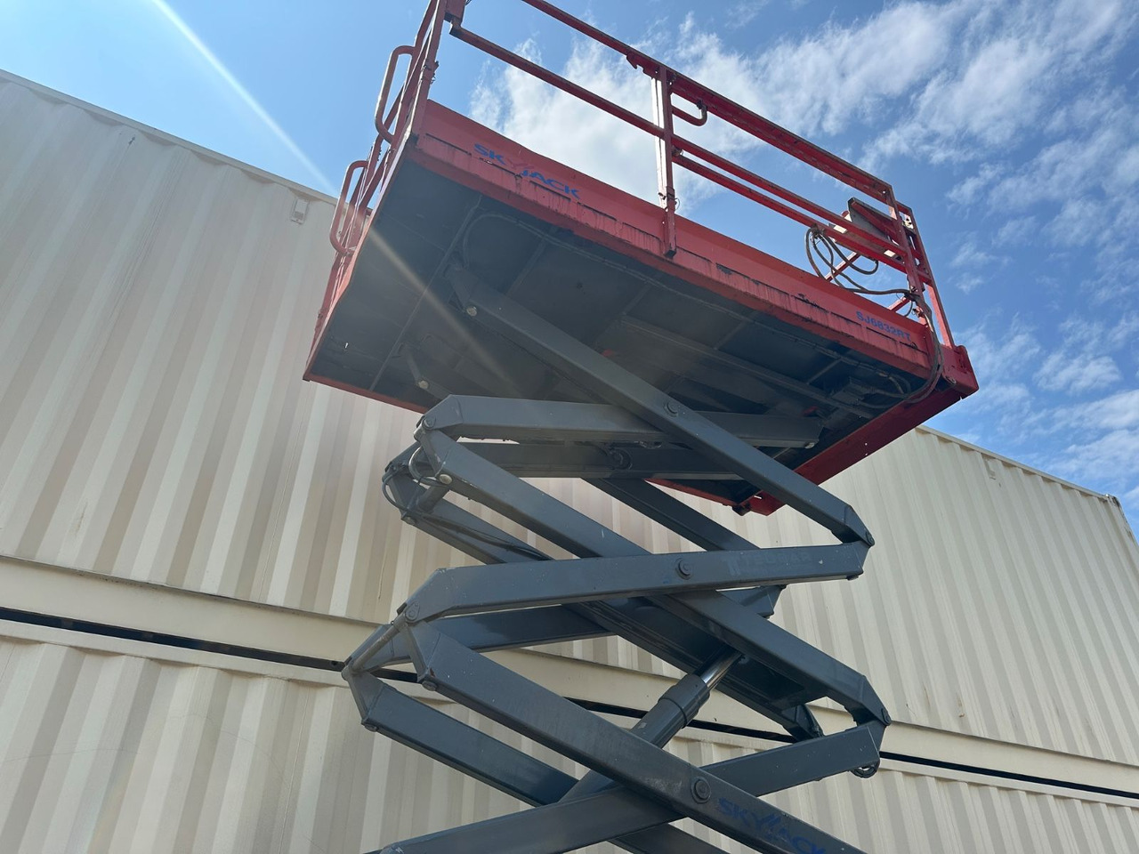 Plataforma de Tijera/ Plataforma de tesoura Skyjack SJ6832RT 4x4 Diesel, 11.8 Meter, 1.493 H: foto 12