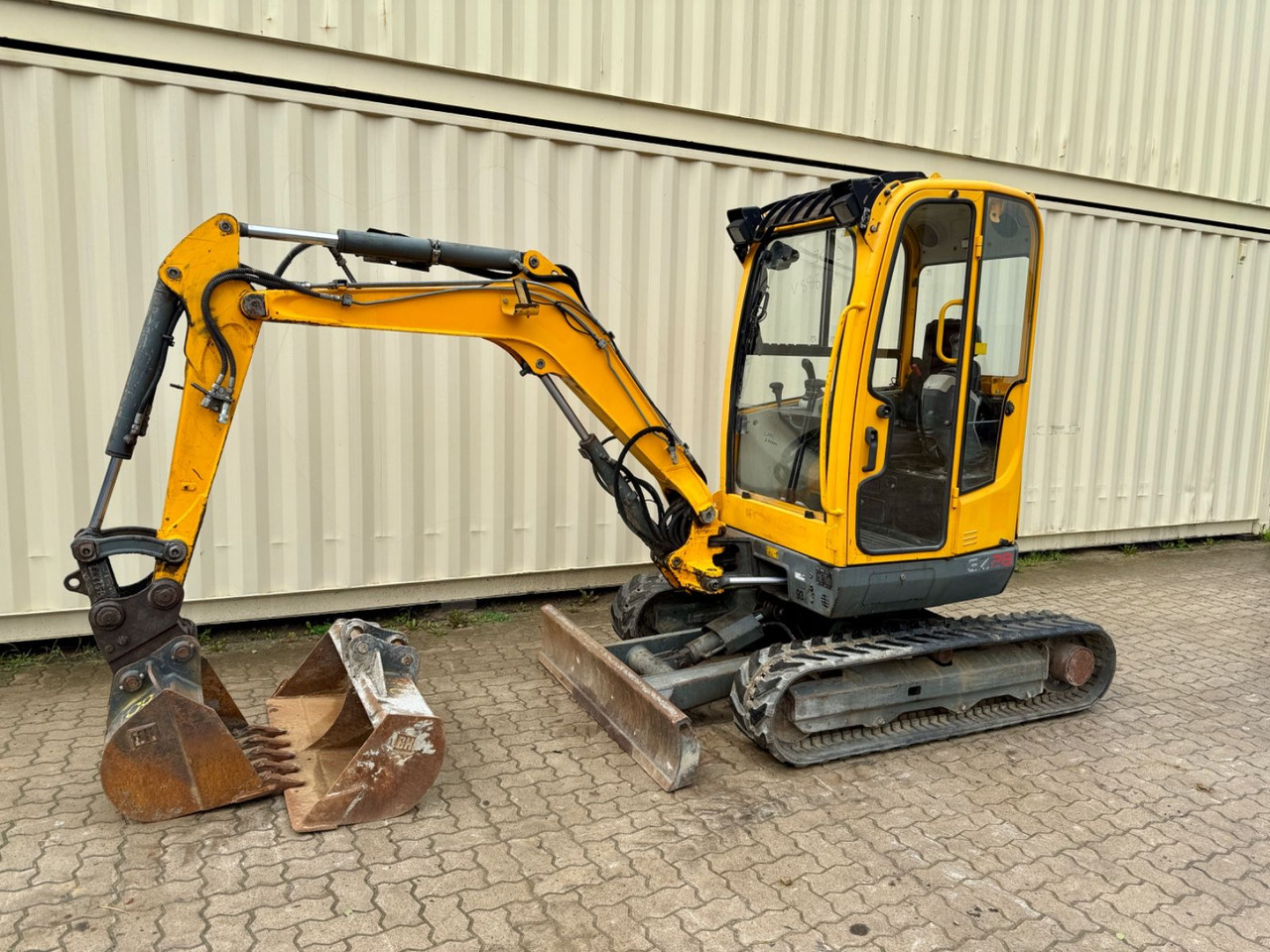 Wacker EZ28 / 2014 BJ / 2 x Löffel - Mini escavadeira: foto 1 Wacker EZ28 / 2014 BJ / 2 x Löffel - Mini escavadeira: foto 1