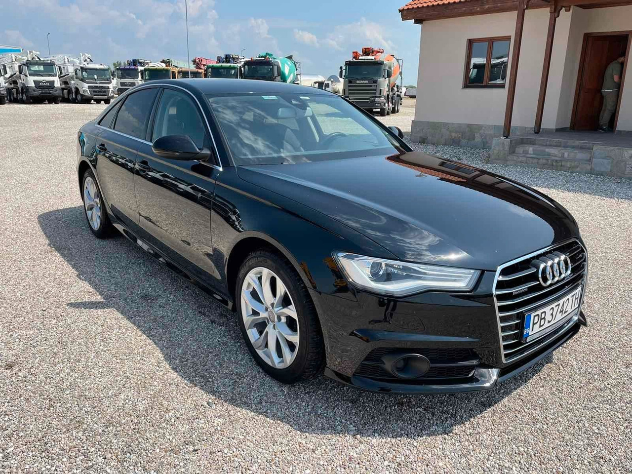 Audi A6 2.0 TDI S tronic quattro - Sedan: foto 1 Audi A6 2.0 TDI S tronic quattro - Sedan: foto 1