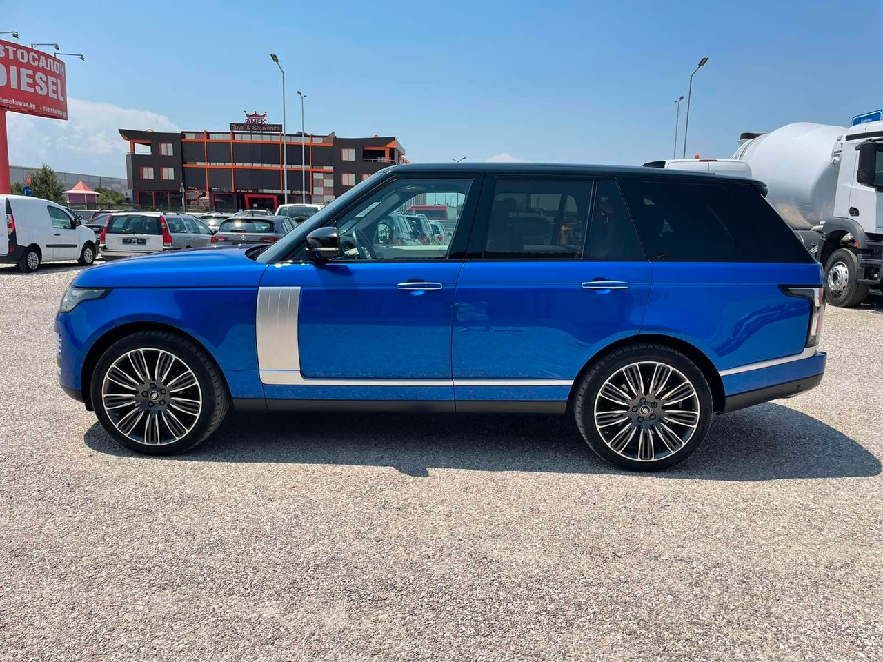 Land Rover Range Rover Autobiography P525 5.0 V8 - SUV: foto 4 Land Rover Range Rover Autobiography P525 5.0 V8 - SUV: foto 4