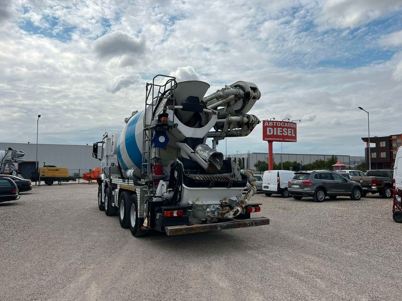 Mercedes-Benz AROCS 3251 CIFA MAGNUM MK28.4L - Autobetoneira com bomba: foto 5 Mercedes-Benz AROCS 3251 CIFA MAGNUM MK28.4L - Autobetoneira com bomba: foto 5