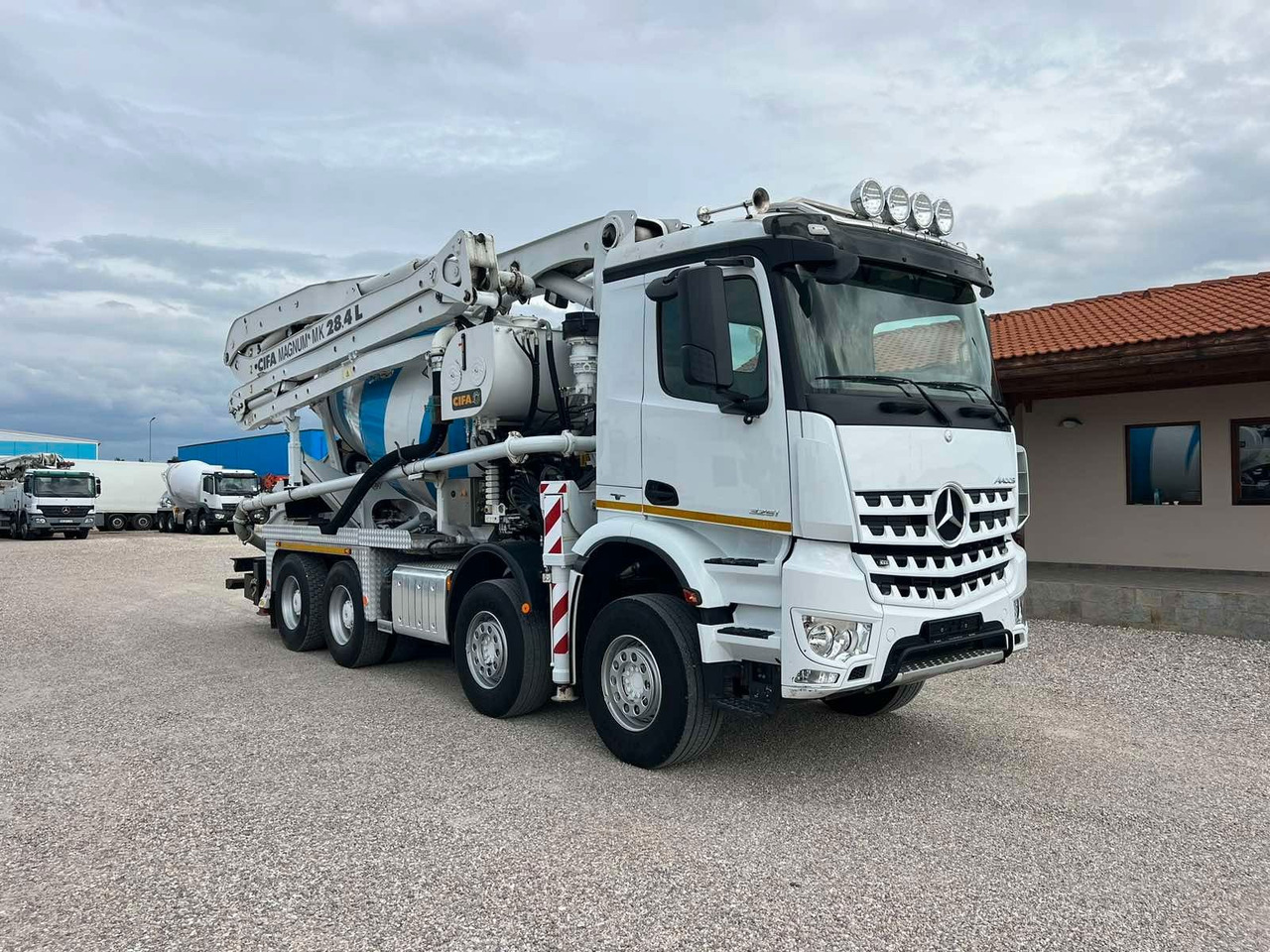 Mercedes-Benz AROCS 3251 CIFA MAGNUM MK28.4L - Autobetoneira com bomba: foto 1 Mercedes-Benz AROCS 3251 CIFA MAGNUM MK28.4L - Autobetoneira com bomba: foto 1