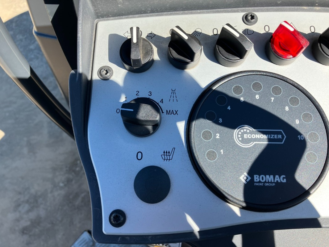 Rolo novo BOMAG DE BW 120 AD-5 Stage V/Tier 4f: foto 7