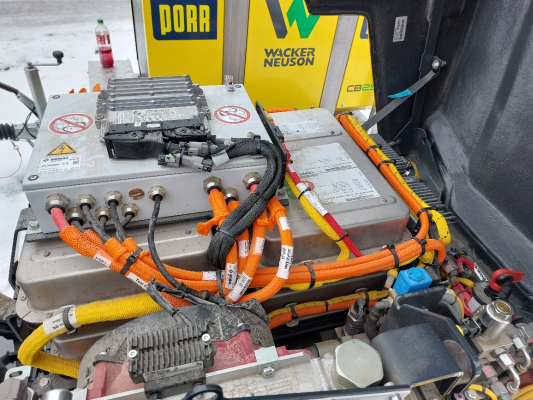 Rolo novo BOMAG DE BW 120 ADe-5: foto 11 Rolo novo BOMAG DE BW 120 ADe-5: foto 11