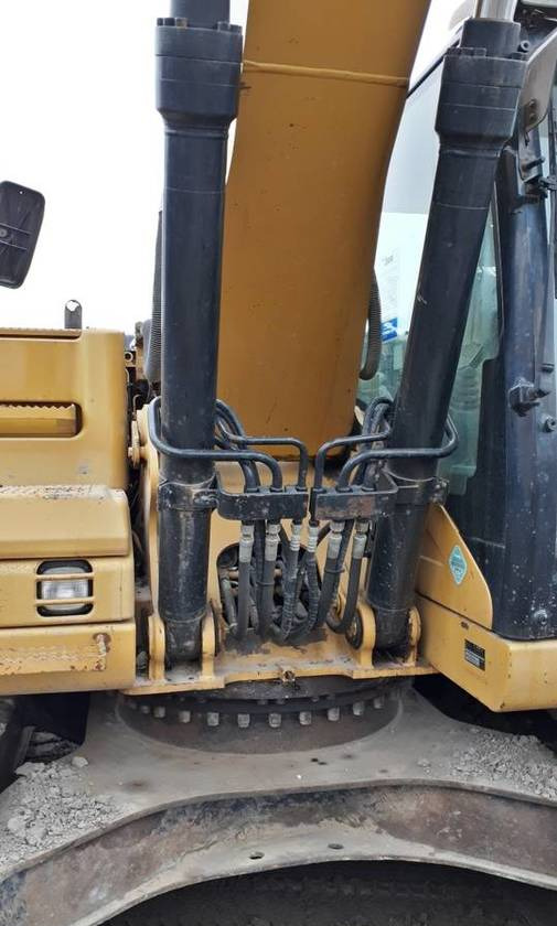 Koparka Caterpillar 320DL hydraulika klima kamera CAT - Escavadora de rastos: foto 5 Koparka Caterpillar 320DL hydraulika klima kamera CAT - Escavadora de rastos: foto 5