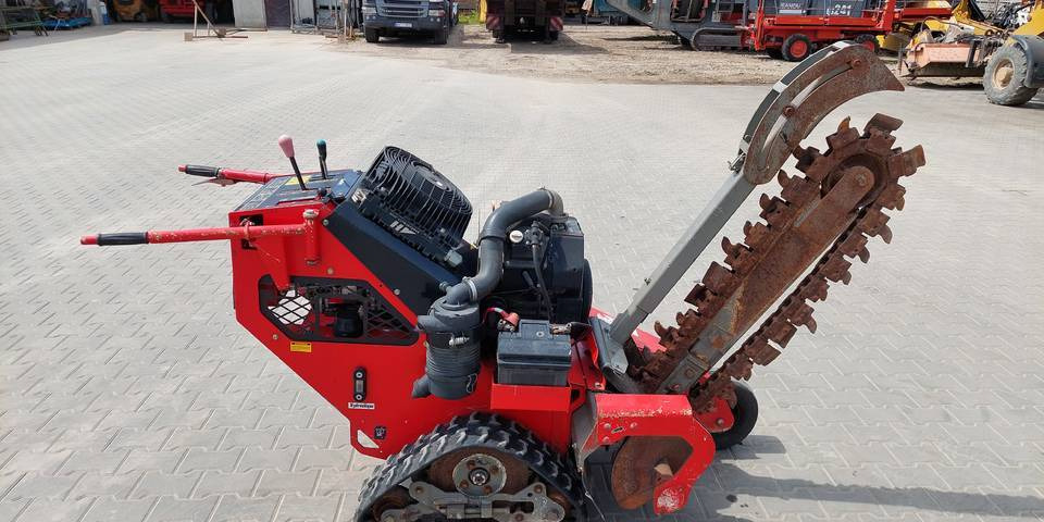 Koparka łańcuchowa Vermeer RTX150 2015 - Colocadora de tubagem: foto 4 Koparka łańcuchowa Vermeer RTX150 2015 - Colocadora de tubagem: foto 4