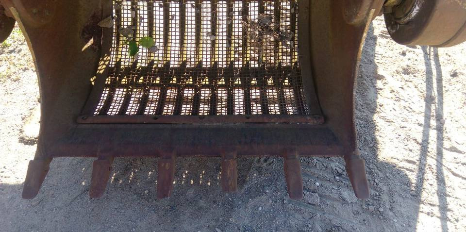 Łyżka przesiewająca Rotar HEX1000S 1m3 wymienne sita - Balde para separação para Máquina de construção: foto 2 Łyżka przesiewająca Rotar HEX1000S 1m3 wymienne sita - Balde para separação para Máquina de construção: foto 2