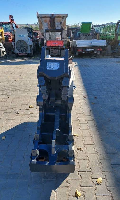 NOWA szczęka krusząca Mustang RH16 1500kg - Tesoura de demolição para Máquina de construção: foto 3 NOWA szczęka krusząca Mustang RH16 1500kg - Tesoura de demolição para Máquina de construção: foto 3