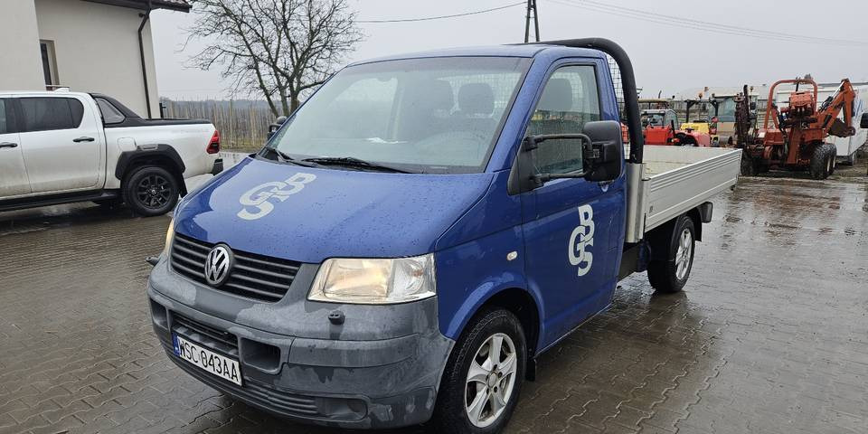 Volkswagen Transporter T5 2.5 skrzynia FV23% klima automat Webasto - Carrinha de caixa aberta: foto 2 Volkswagen Transporter T5 2.5 skrzynia FV23% klima automat Webasto - Carrinha de caixa aberta: foto 2