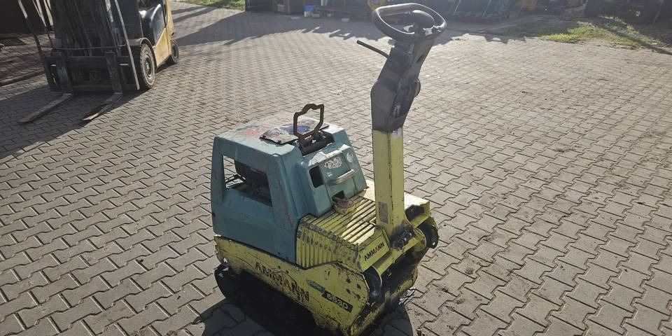 Zagęszczarka Ammann APH 6530 540 kg 2014 500 - Placas vibratórias: foto 4 Zagęszczarka Ammann APH 6530 540 kg 2014 500 - Placas vibratórias: foto 4