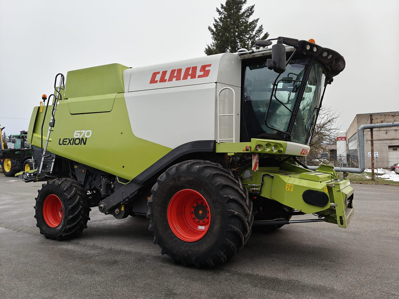 Claas Lexion 670 - Ceifeira debulhadora: foto 1 Claas Lexion 670 - Ceifeira debulhadora: foto 1
