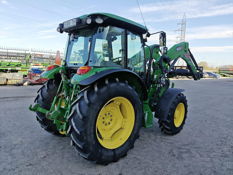 John Deere 5100M - Trator: foto 3 John Deere 5100M - Trator: foto 3