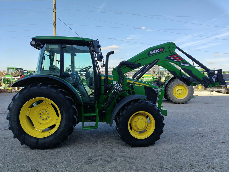 John Deere 5100M - Trator: foto 2 John Deere 5100M - Trator: foto 2