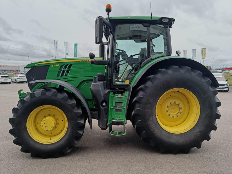 Trator John Deere 6215R: foto 6