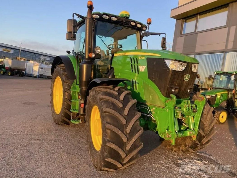 John Deere 6215R - Trator: foto 2 John Deere 6215R - Trator: foto 2