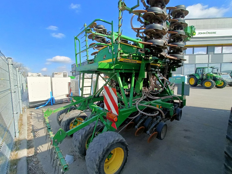 John Deere 750 A - Semeadora de precisão: foto 4 John Deere 750 A - Semeadora de precisão: foto 4