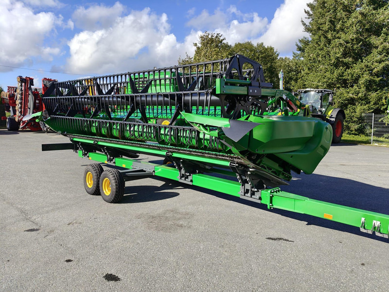 John Deere W650 i 722X - Ceifeira debulhadora: foto 2 John Deere W650 i 722X - Ceifeira debulhadora: foto 2