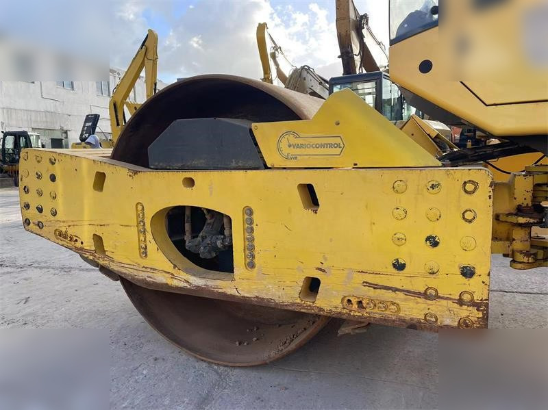 BOMAG BW226DH-4 - Rolo: foto 5 BOMAG BW226DH-4 - Rolo: foto 5