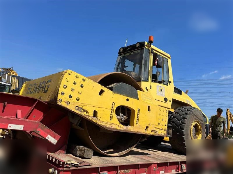BOMAG BW226DH-4 - Rolo: foto 2 BOMAG BW226DH-4 - Rolo: foto 2