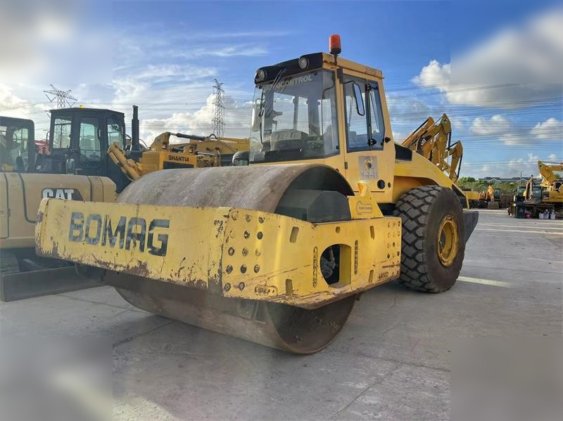 BOMAG BW226DH-4 - Rolo: foto 3 BOMAG BW226DH-4 - Rolo: foto 3