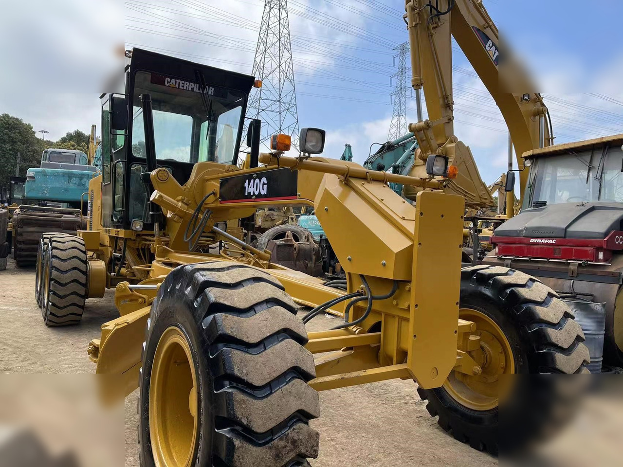 CATERPILLAR 140G - Motoniveladora: foto 1 CATERPILLAR 140G - Motoniveladora: foto 1
