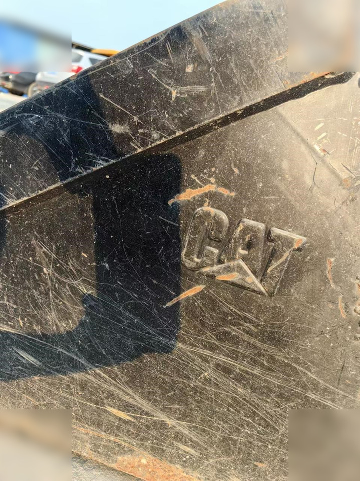 CATERPILLAR 226B - Mini pá carregadora: foto 5 CATERPILLAR 226B - Mini pá carregadora: foto 5