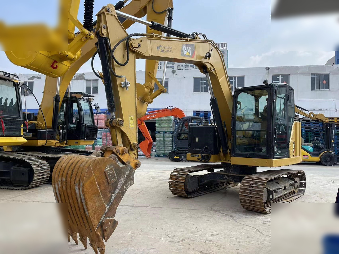 CATERPILLAR 307.5 - Escavadora de rastos: foto 2 CATERPILLAR 307.5 - Escavadora de rastos: foto 2