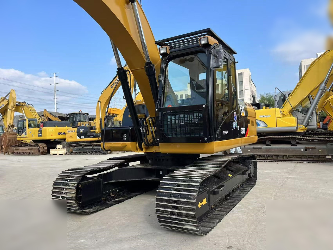 CATERPILLAR 320D - Escavadora de rastos: foto 5 CATERPILLAR 320D - Escavadora de rastos: foto 5