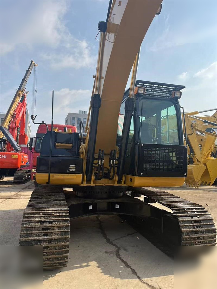 Escavadora de rastos CATERPILLAR 320D: foto 10