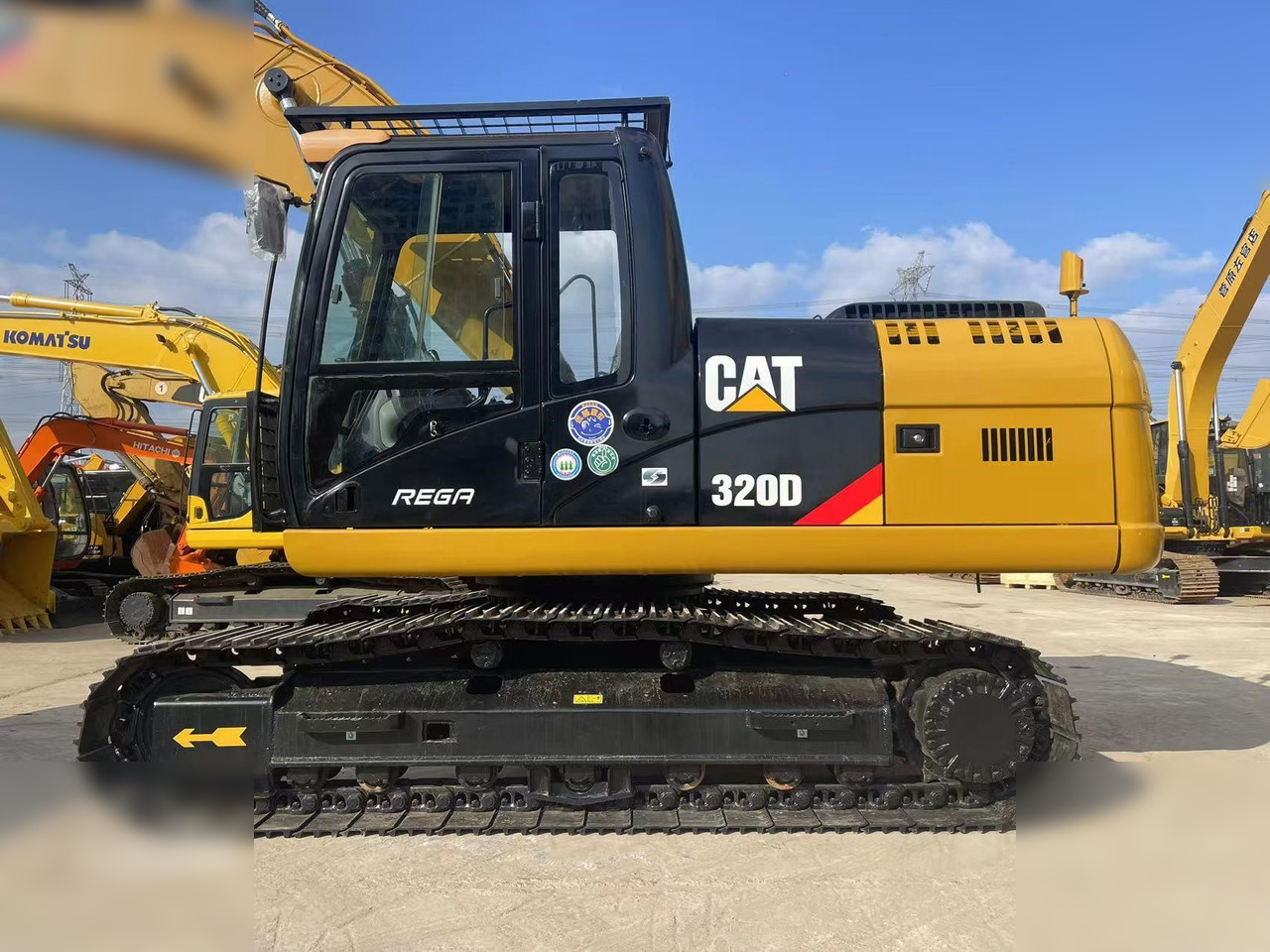 CATERPILLAR 320D - Escavadora de rastos: foto 4 CATERPILLAR 320D - Escavadora de rastos: foto 4