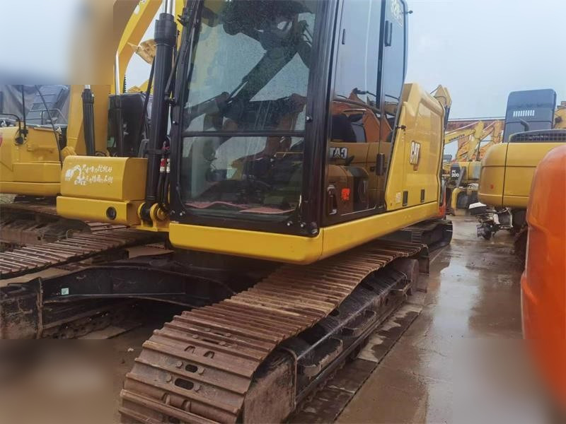 Escavadora de rastos CATERPILLAR 320GC: foto 6