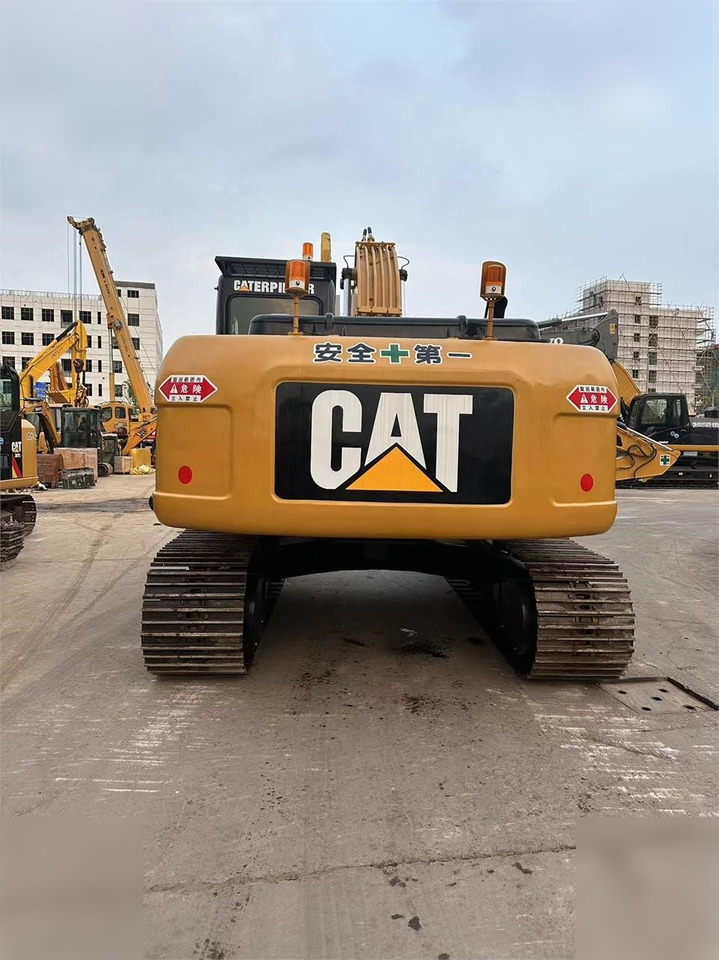 CATERPILLAR 323DL - Escavadora de rastos: foto 2 CATERPILLAR 323DL - Escavadora de rastos: foto 2