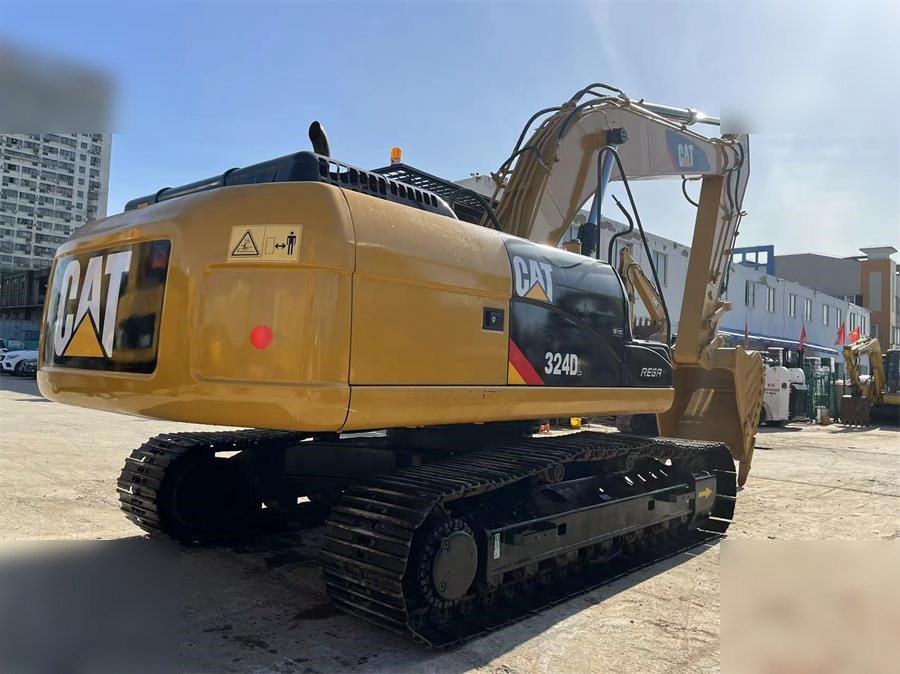 CATERPILLAR 324DL - Escavadora de rastos: foto 2 CATERPILLAR 324DL - Escavadora de rastos: foto 2