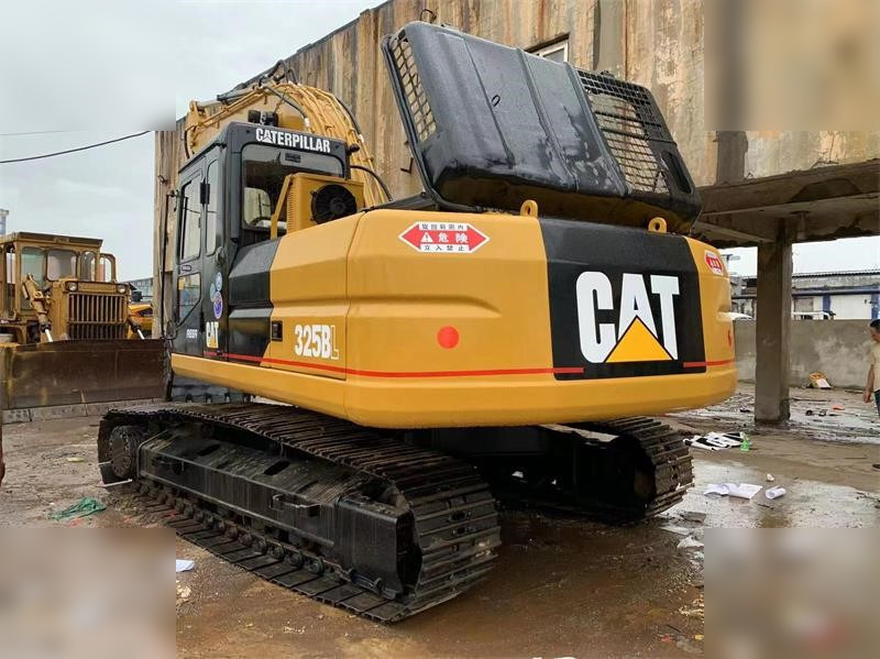 CATERPILLAR 325BL - Escavadora de rastos: foto 4 CATERPILLAR 325BL - Escavadora de rastos: foto 4