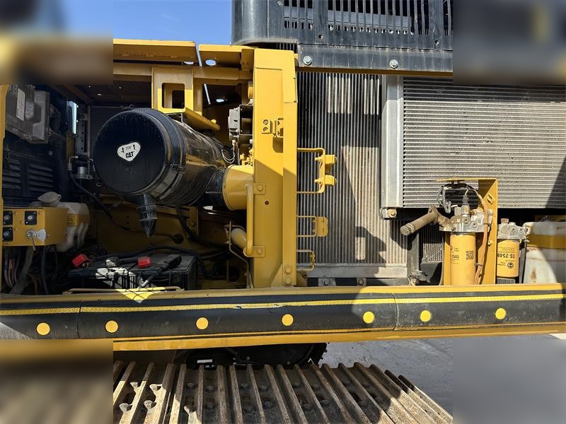 Escavadora de rastos CATERPILLAR 330D: foto 8 Escavadora de rastos CATERPILLAR 330D: foto 8