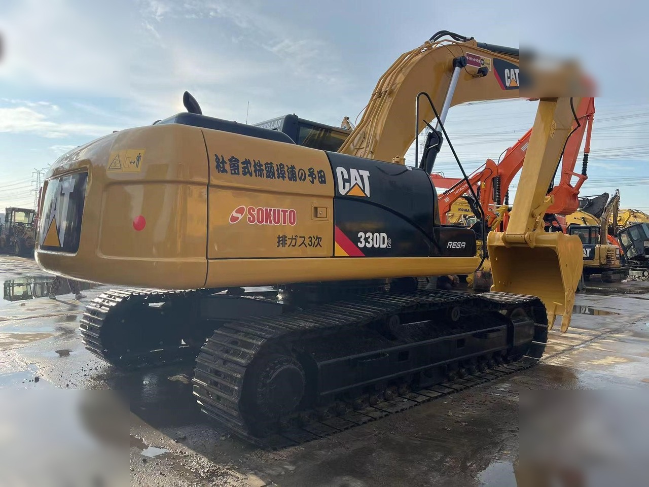 CATERPILLAR 330D - Escavadora de rastos: foto 4 CATERPILLAR 330D - Escavadora de rastos: foto 4