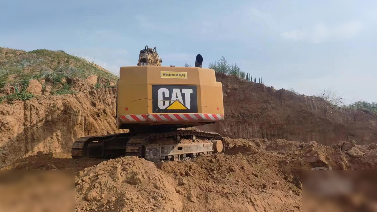CATERPILLAR 349D2 - Escavadora de rastos: foto 4 CATERPILLAR 349D2 - Escavadora de rastos: foto 4