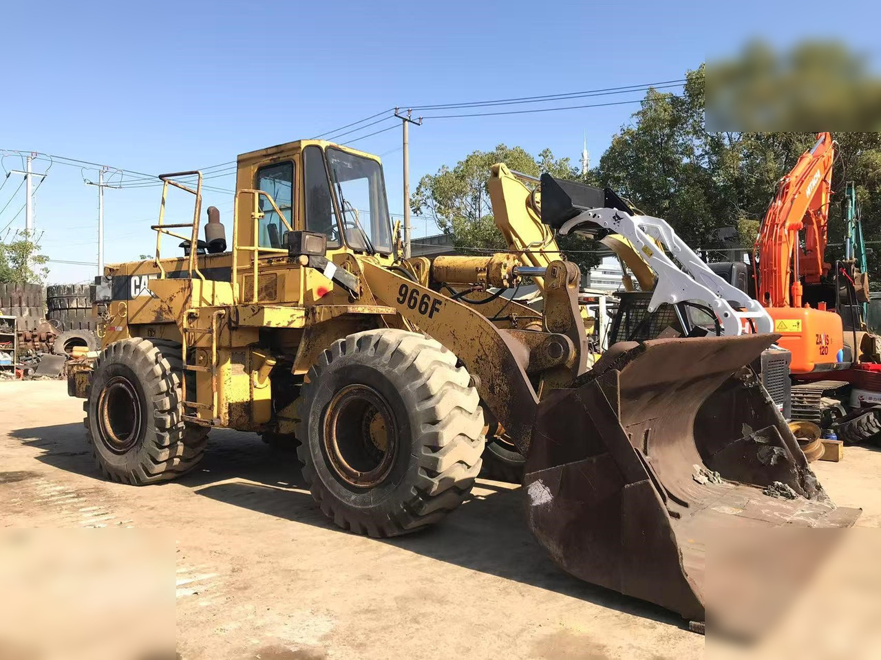 CATERPILLAR 966F I - Pá carregadora de rodas: foto 1 CATERPILLAR 966F I - Pá carregadora de rodas: foto 1