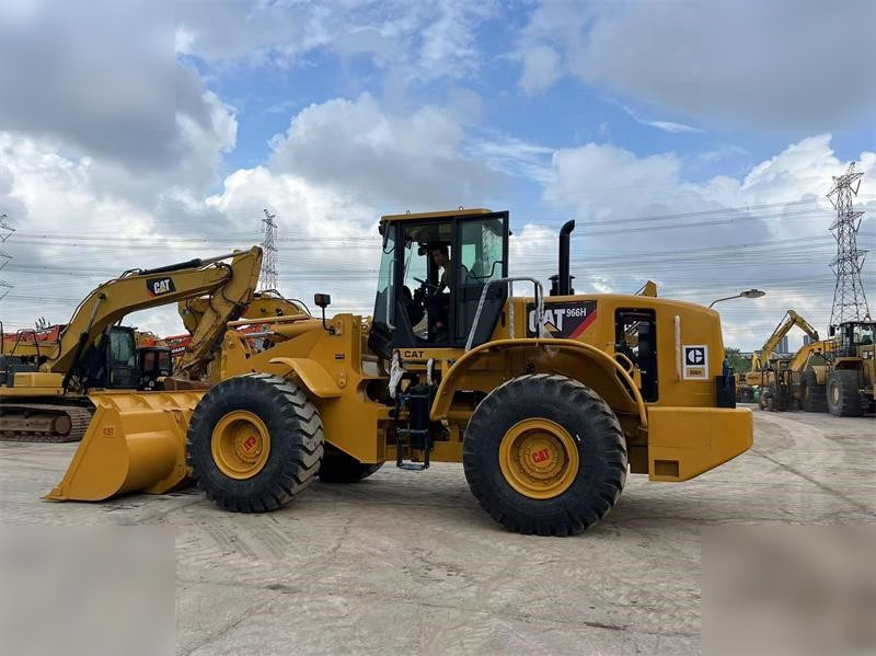 CATERPILLAR 966H - Pá carregadora de rodas: foto 4 CATERPILLAR 966H - Pá carregadora de rodas: foto 4