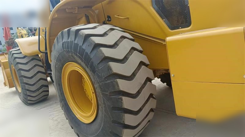 Pá carregadora de rodas CATERPILLAR 966L: foto 6