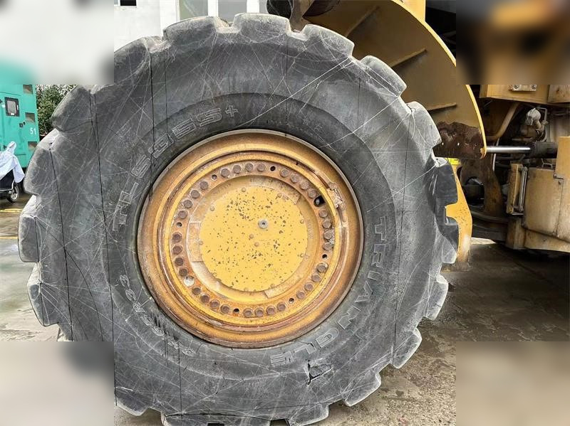 CATERPILLAR 986H - Pá carregadora de rodas: foto 5 CATERPILLAR 986H - Pá carregadora de rodas: foto 5