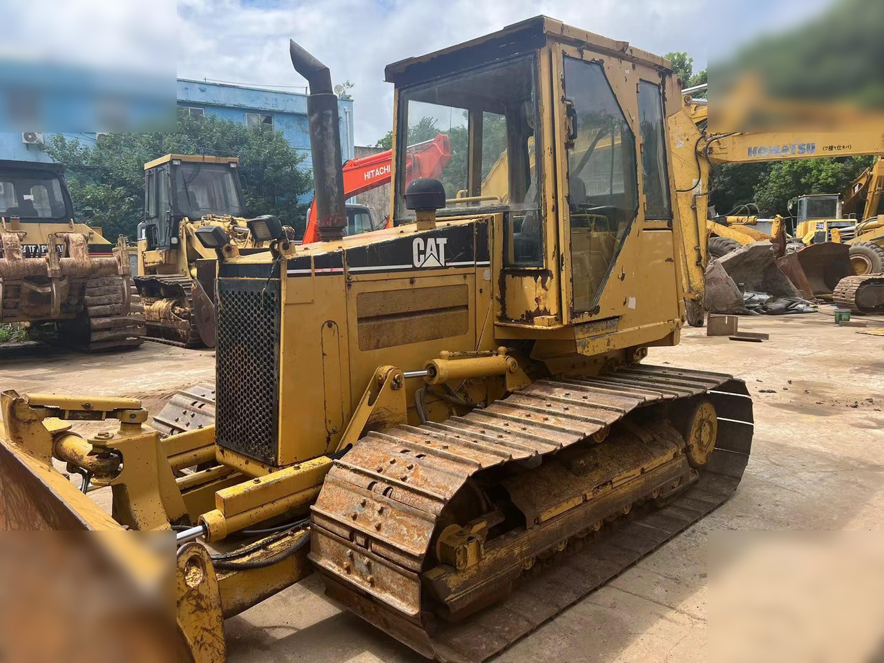 CATERPILLAR D5C - Buldôzer: foto 3 CATERPILLAR D5C - Buldôzer: foto 3