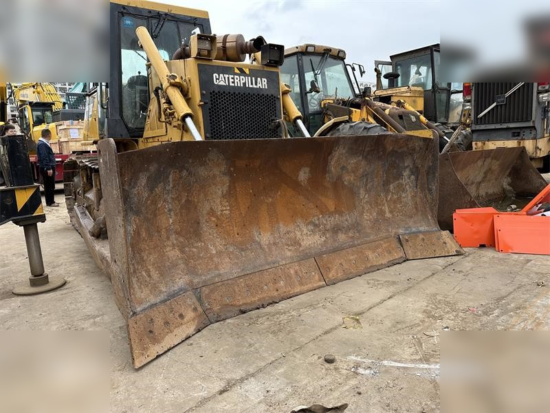 CATERPILLAR D6G2 XL - Buldôzer: foto 2 CATERPILLAR D6G2 XL - Buldôzer: foto 2