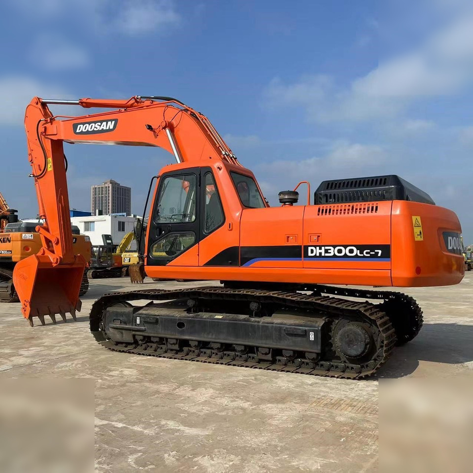 DOOSAN DH300 LC-7 - Escavadora de rastos: foto 2 DOOSAN DH300 LC-7 - Escavadora de rastos: foto 2