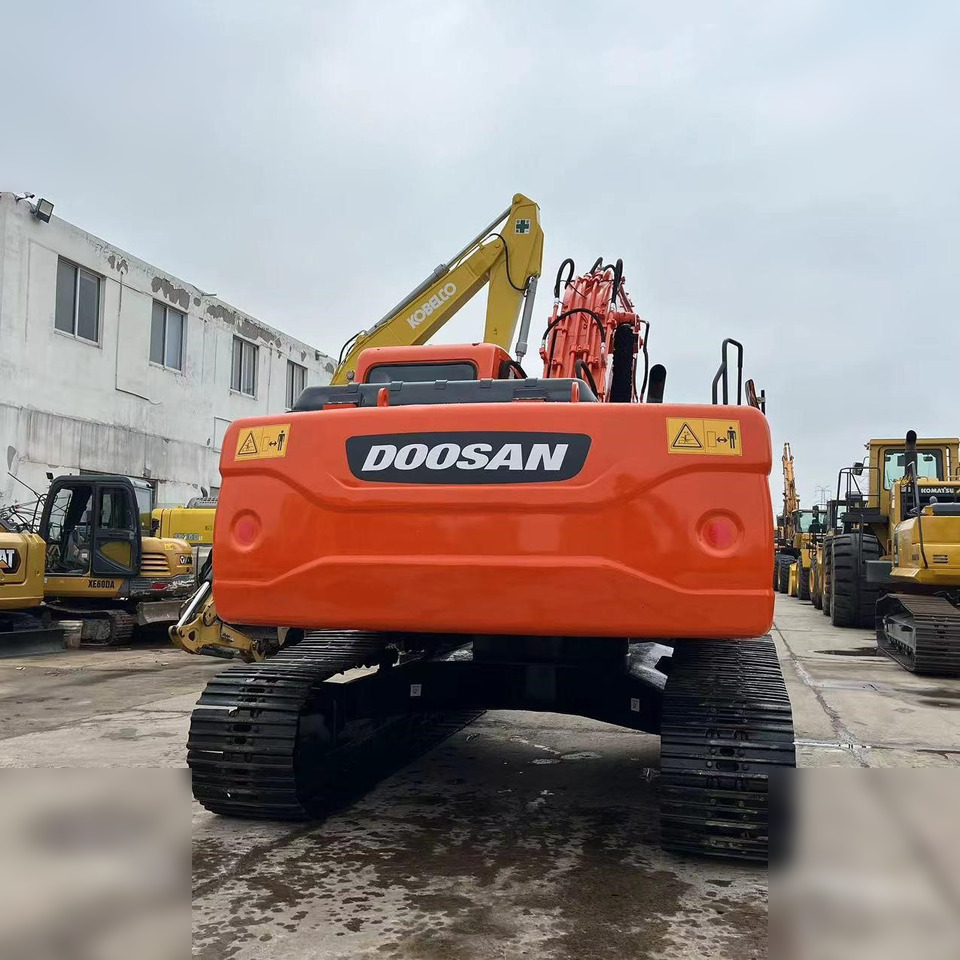 DOOSAN DX225 LCA - Escavadora de rastos: foto 5 DOOSAN DX225 LCA - Escavadora de rastos: foto 5