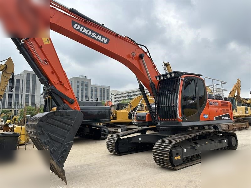DOOSAN DX260 LC - Escavadora de rastos: foto 4 DOOSAN DX260 LC - Escavadora de rastos: foto 4