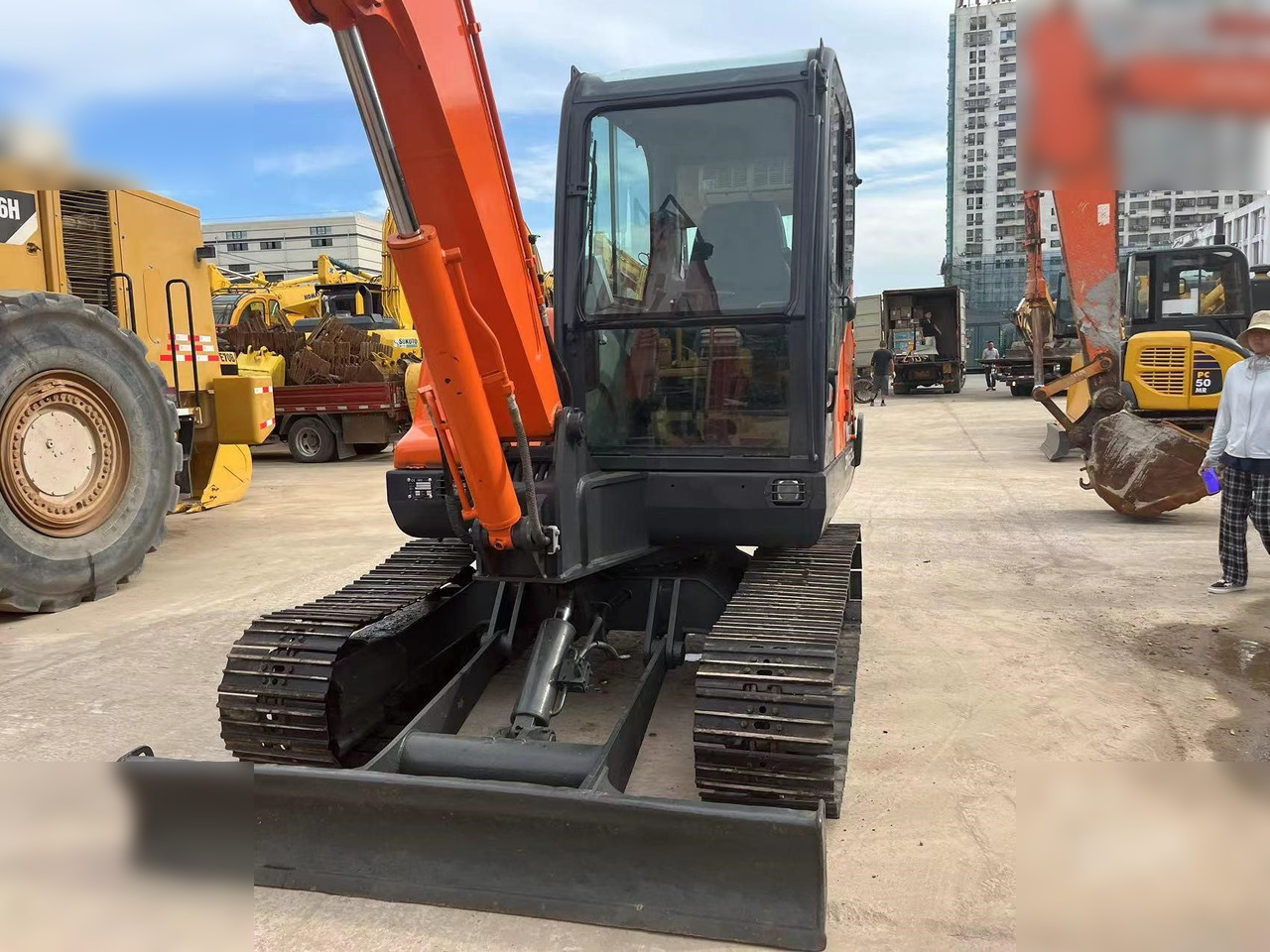DOOSAN DX60-9C - Escavadora de rastos: foto 5 DOOSAN DX60-9C - Escavadora de rastos: foto 5